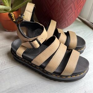 DOC MARTENS Blaire Fisherman’s Platform Sandal Pale Olive